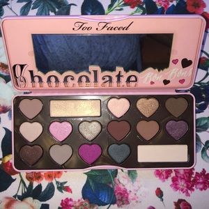 Chocolate bar bob bons too faced palette